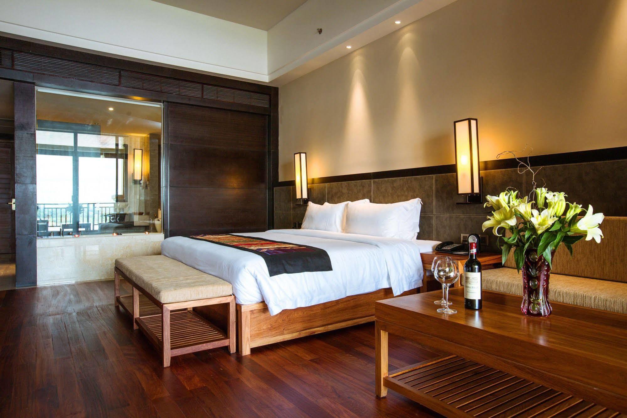 Landmark Mekong Riverside Hotel Вьентьян Экстерьер фото