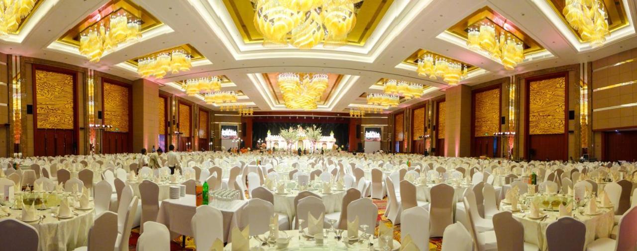 Landmark Mekong Riverside Hotel Вьентьян Экстерьер фото
